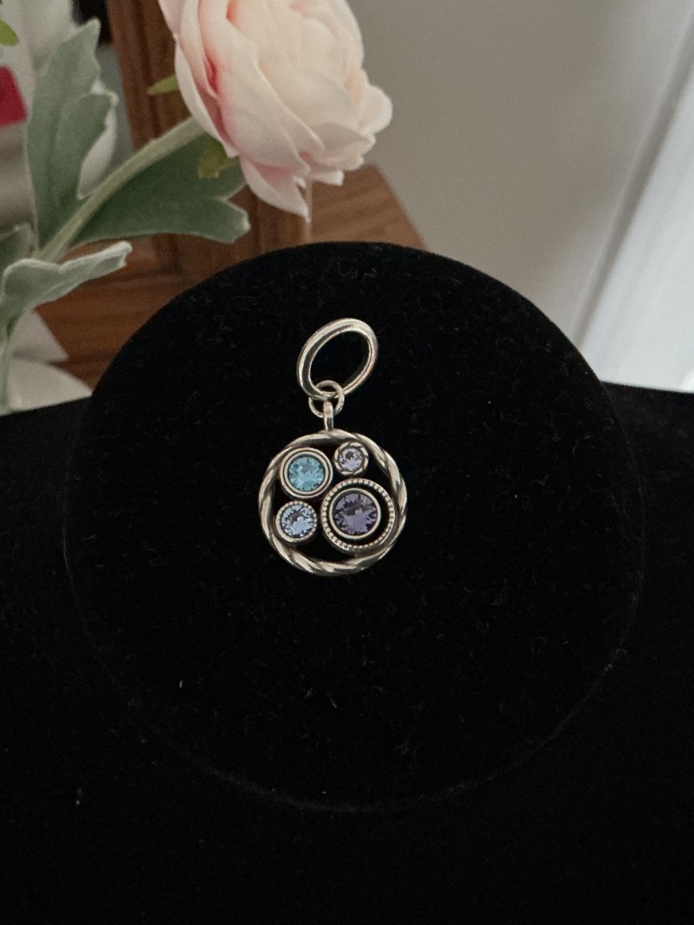 Brighton Halo Charm